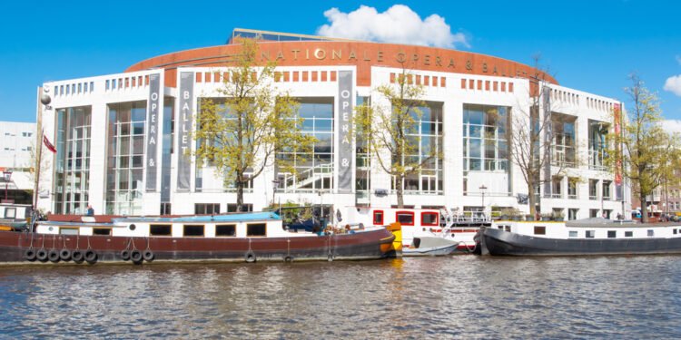 Amsterdam civil servant linked to nearly 100 violent incidents