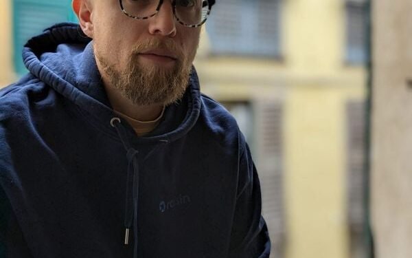 ‘Ik volgde een influencer met beleggingstips en verloor bijna al mijn geld’