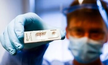 RIVM waarschuwt voor nieuwe coronavariant die in opmars is